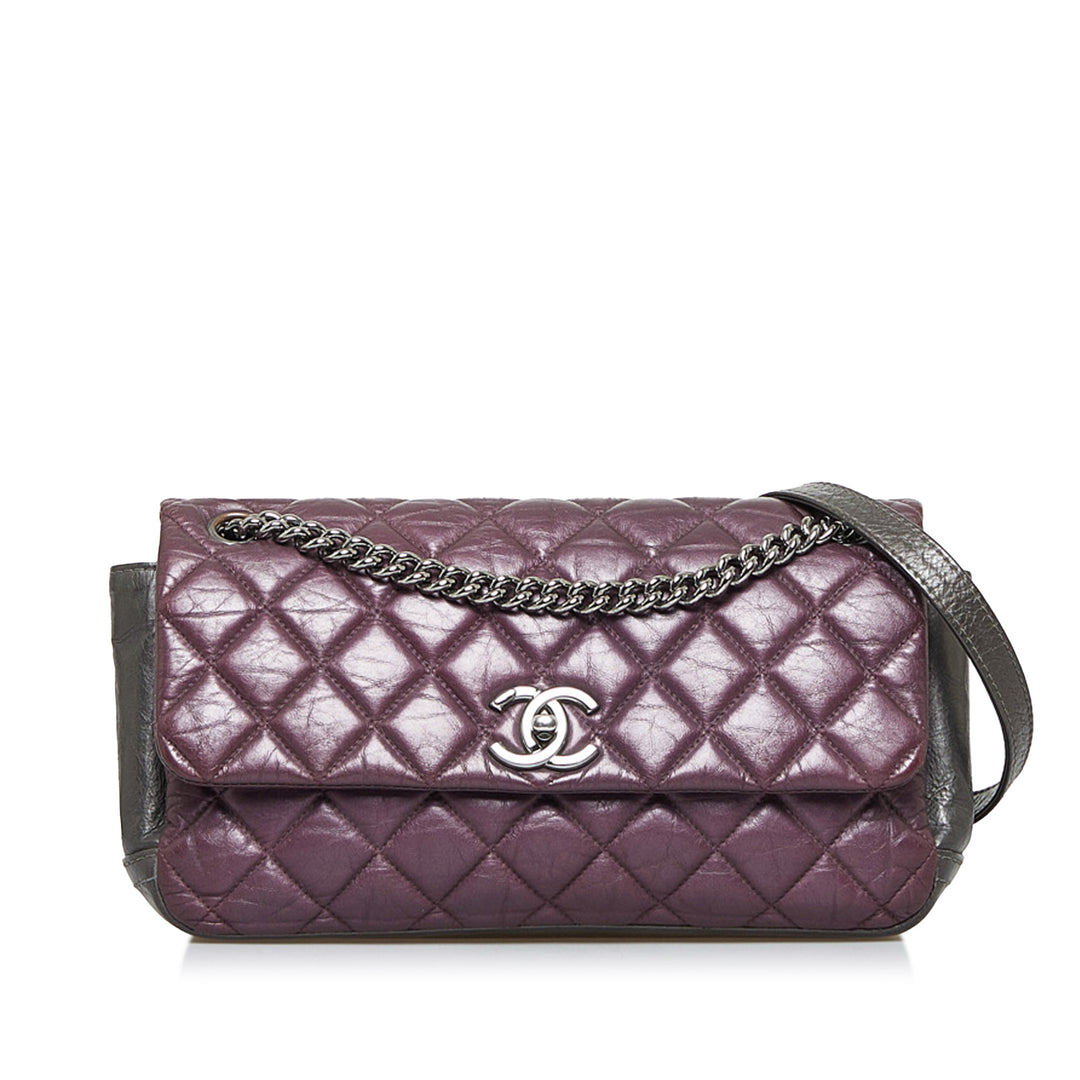 Chanel Glacé Matelasse Portobello à rabat Sac Cuir