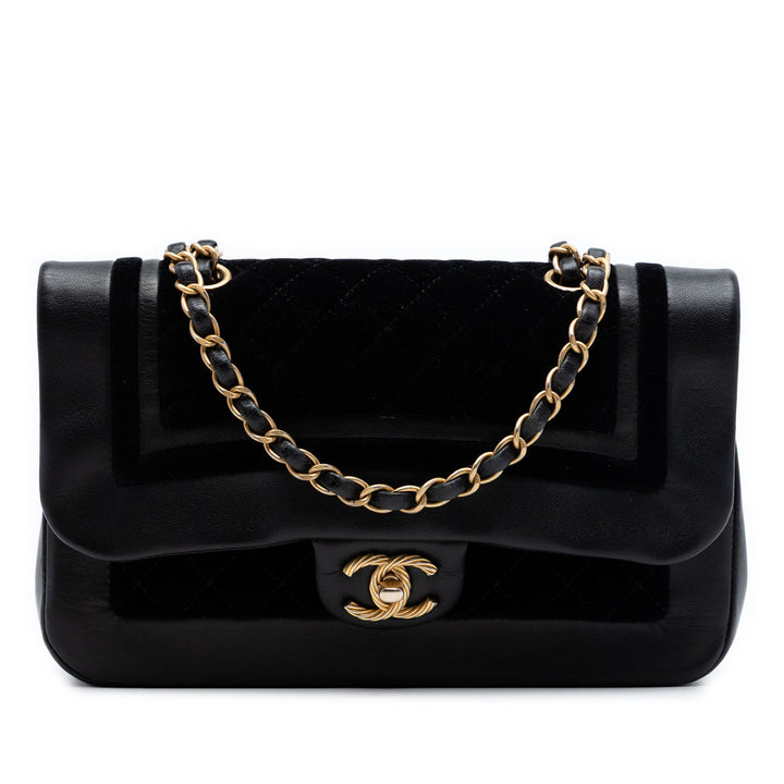 Chanel Paris Cosmopolite Medium Velours et Metallic Cuir d’agneau à rabat