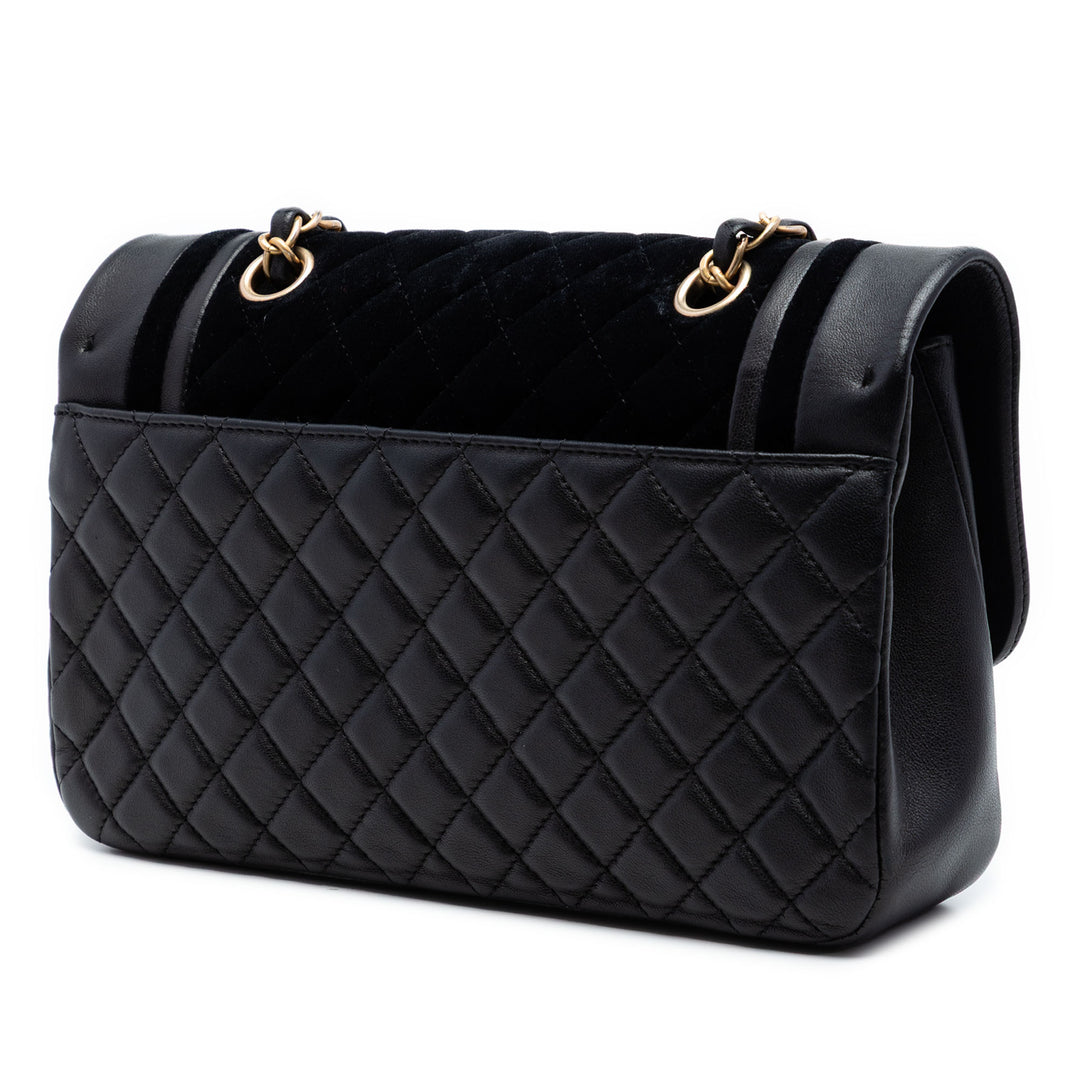 Chanel Paris Cosmopolite Medium Velours et Metallic Cuir d’agneau à rabat