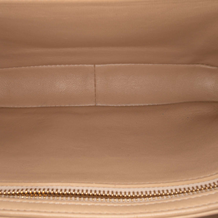 Celine Classique Shiny Cuir de veau Triomphe Crossbody Marron – GABY PARIS Authentique