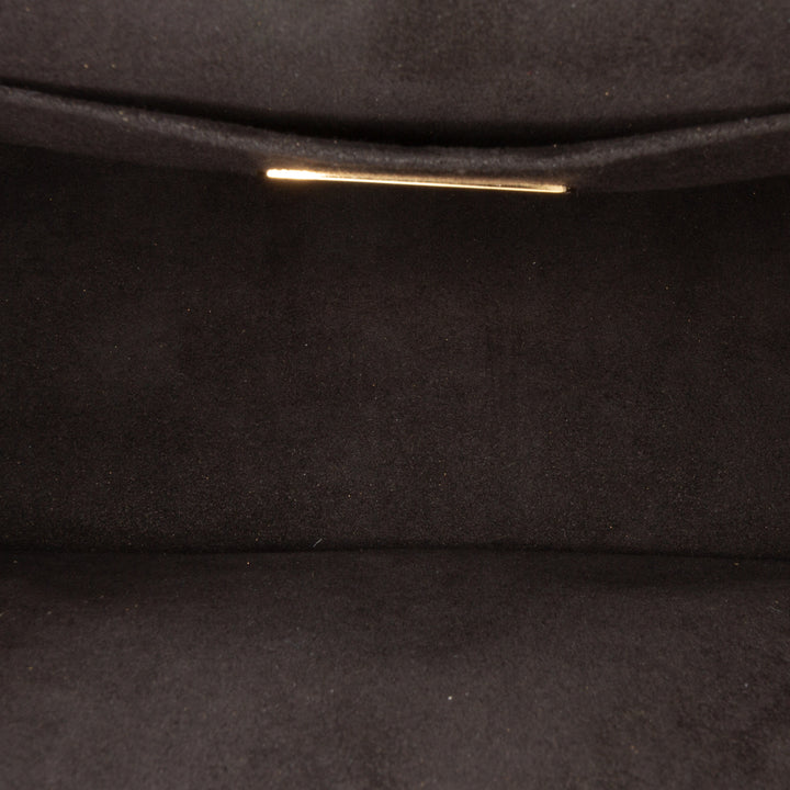 Chanel Small Cuir de veau Kiss Lock Frame Bag Doré