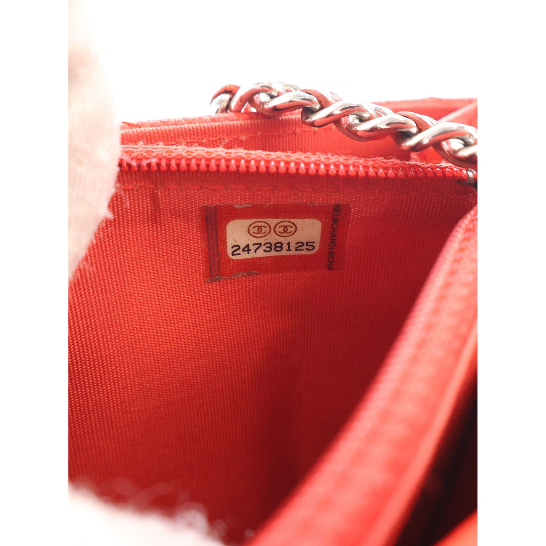 Chanel CC Chevron Carré Wallet on Chain Cuir caviar Rouge – vue 7 – GABY PARIS