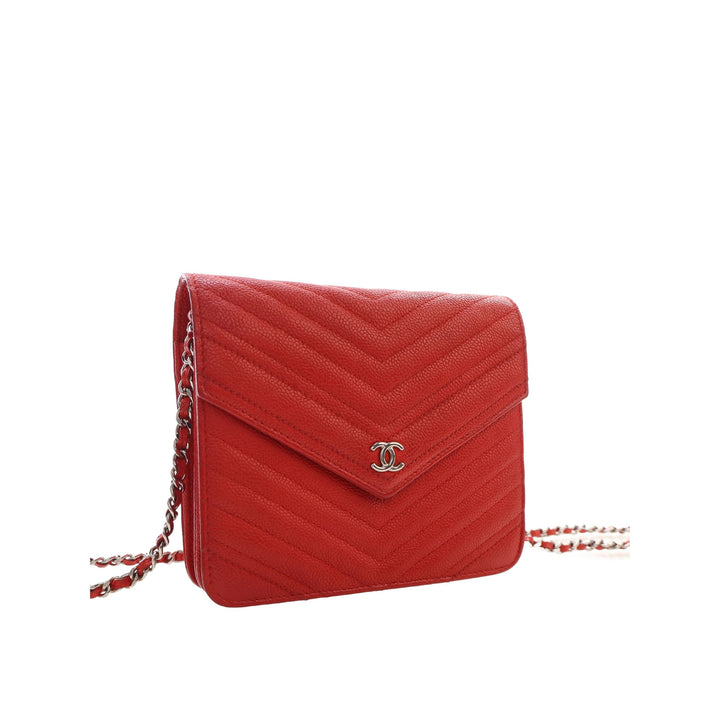 Chanel CC Chevron Carré Wallet on Chain Cuir caviar Rouge – vue 8 – GABY PARIS