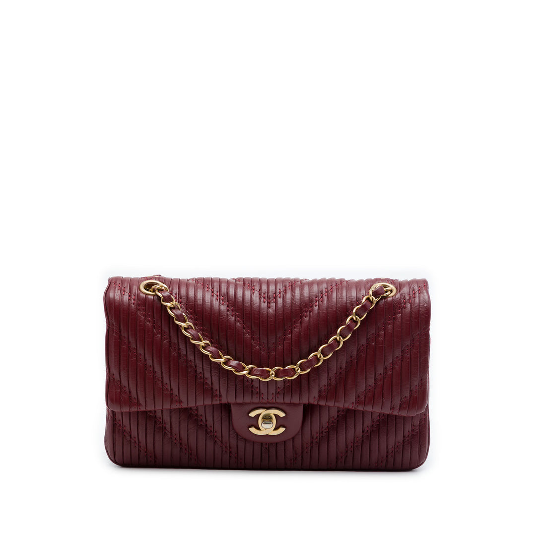 Chanel Medium Classic Chevron Cuir de veau Pleated Double rabat