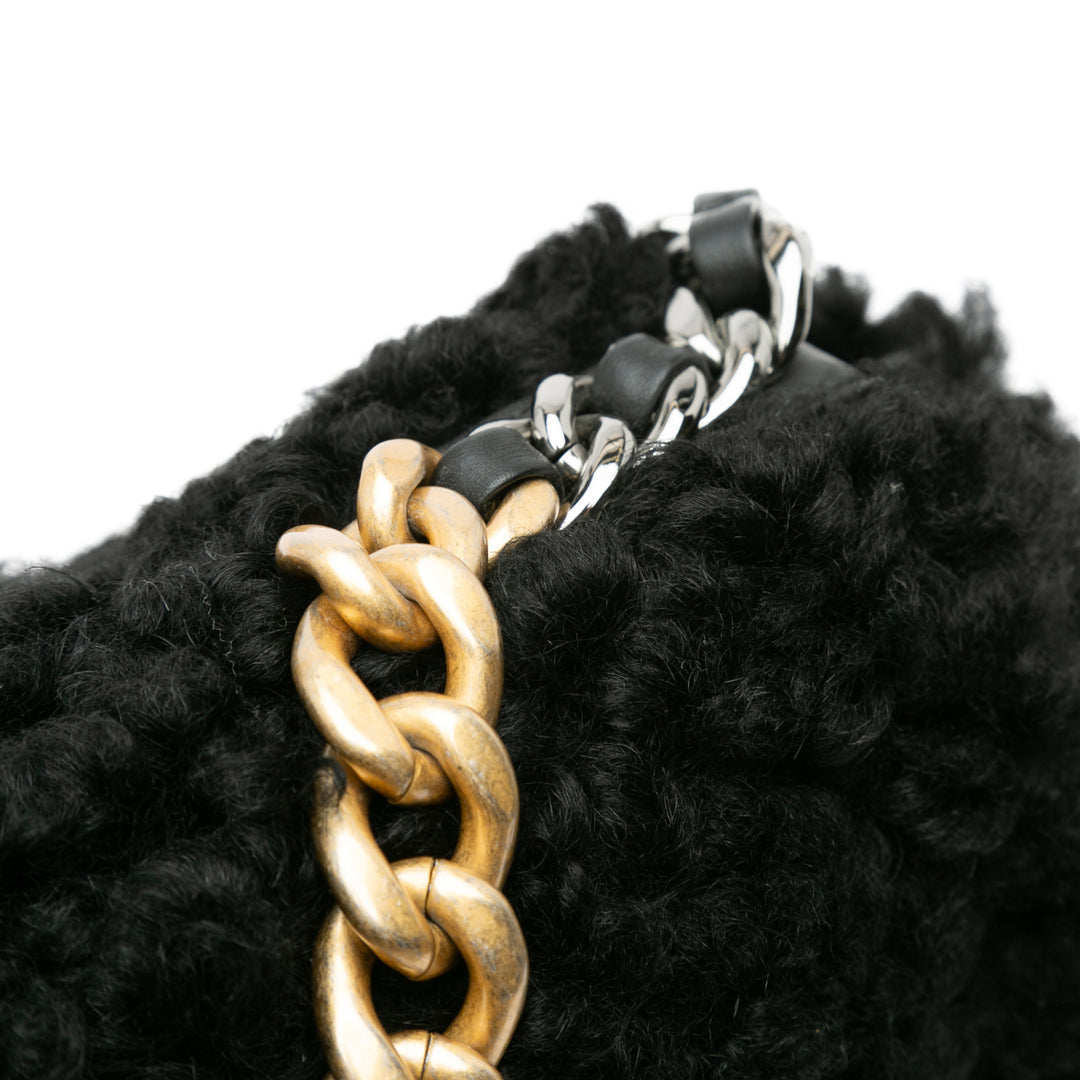 Chanel Medium Shearling 19 Flap Noir
