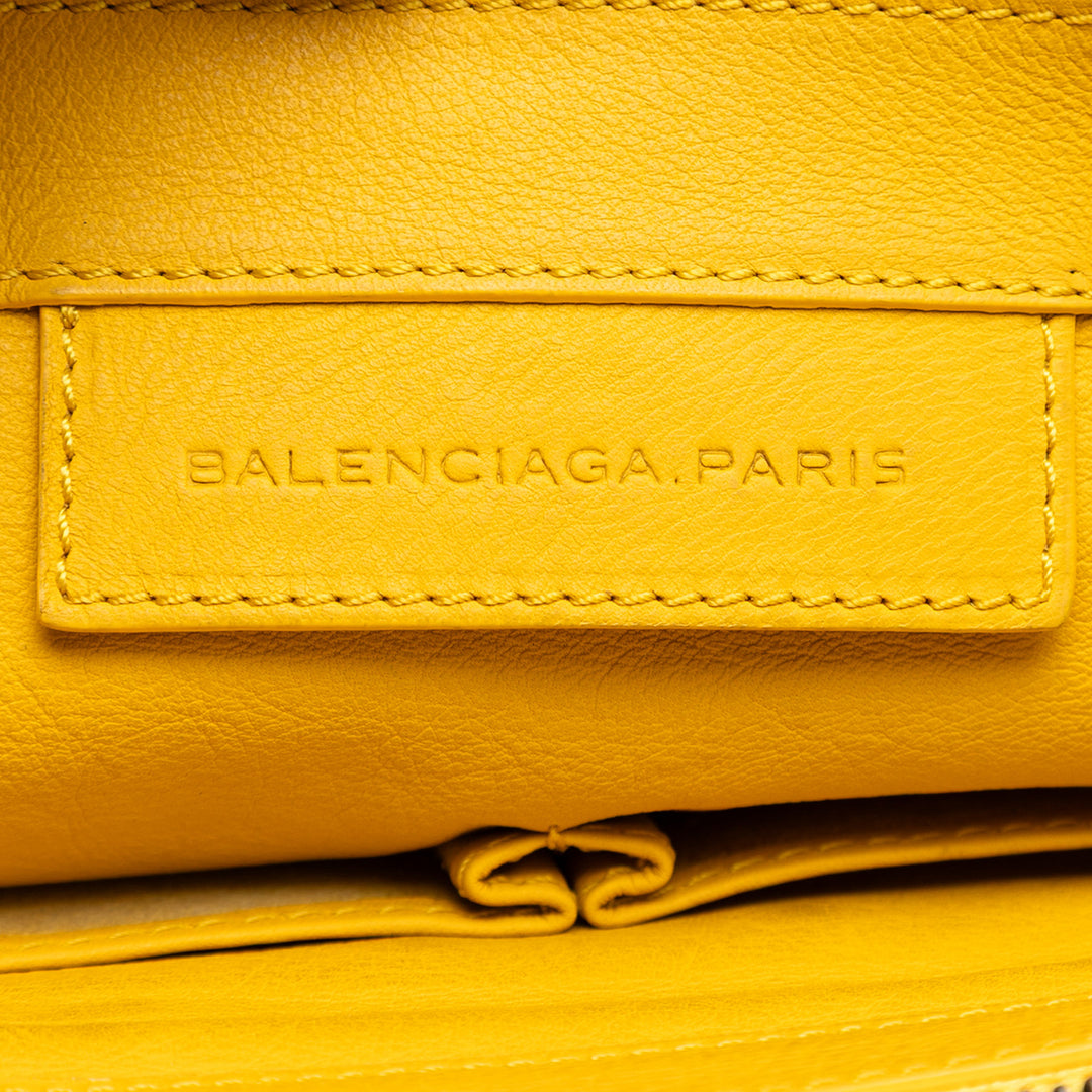 Balenciaga Cuir Papier Wristlet Pochette