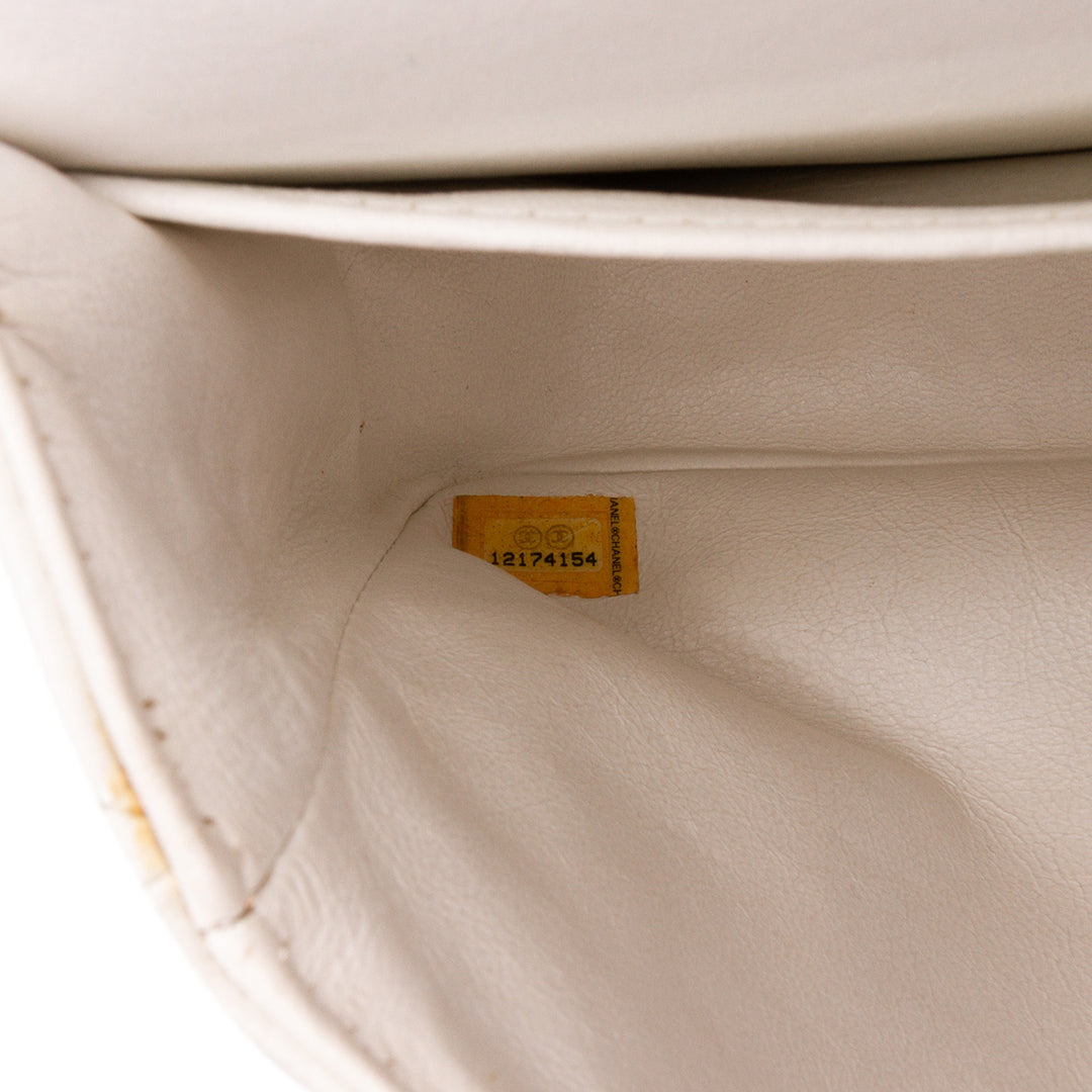Medium Classic Caviar Double Flap White - Gaby Paris