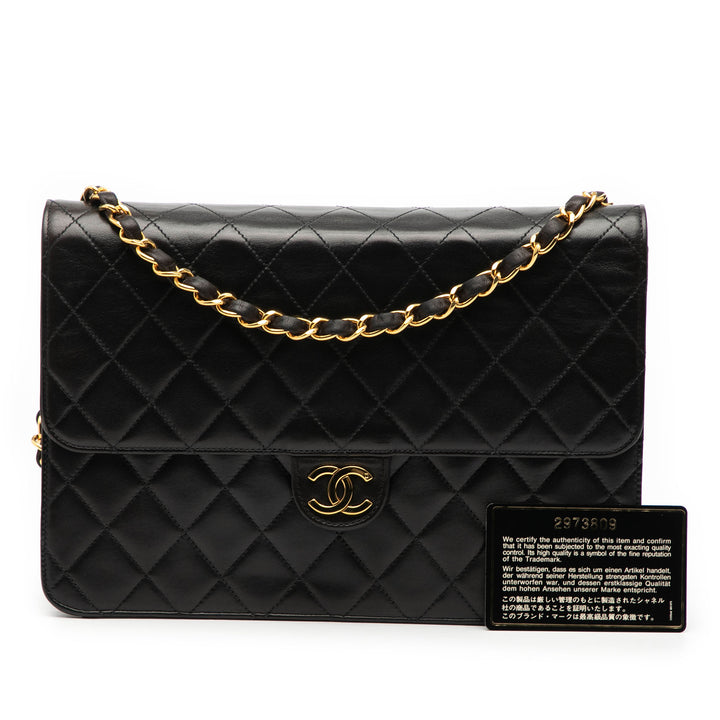 Chanel Medium CC Matelassé Cuir d’agneau Simple rabat
