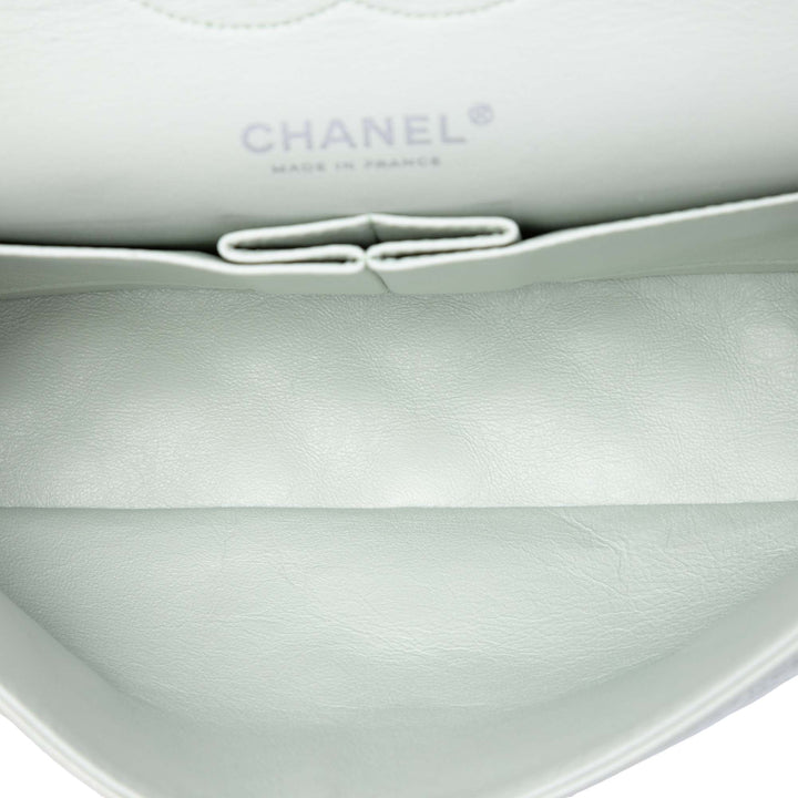 Chanel Medium Classic Cuir d'agneau Double rabat