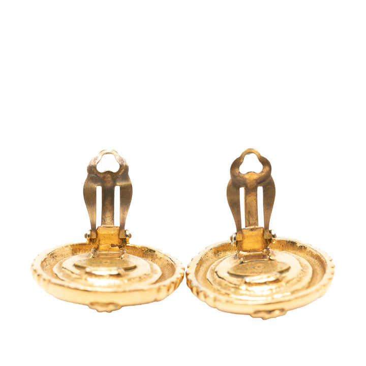 Chanel CC plaqué Perles fantaisie Rond Clip on Boucles d’oreilles