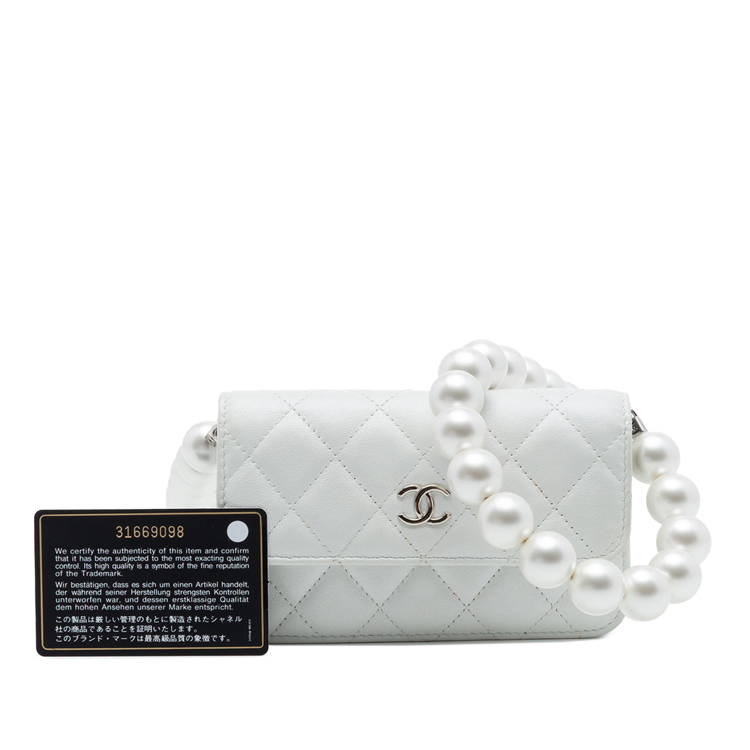 Chanel CC Matelassé Cuir d'agneau Maxi Perle Chain Strap