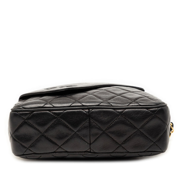 Chanel Mini CC Matelassé Cuir d’agneau Pompon Sac caméra
