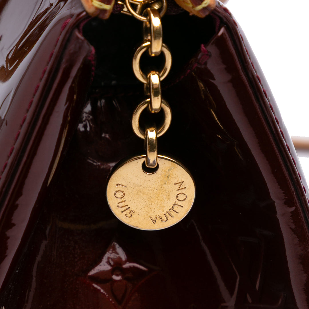 Louis Vuitton Monogram Vernis Brea MM Rouge