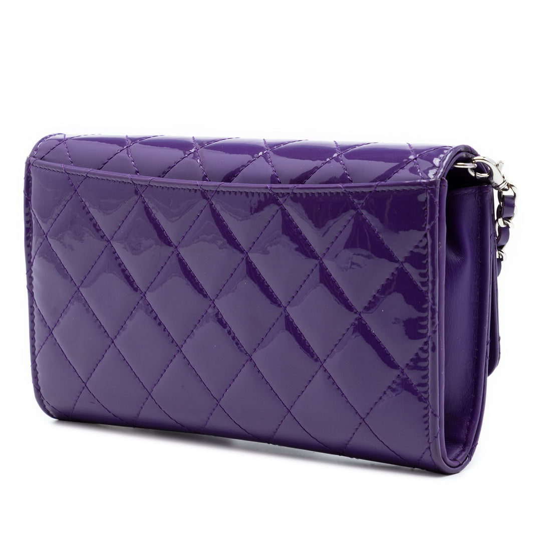Chanel CC Matelassé Cuir verni Wallet on Chain