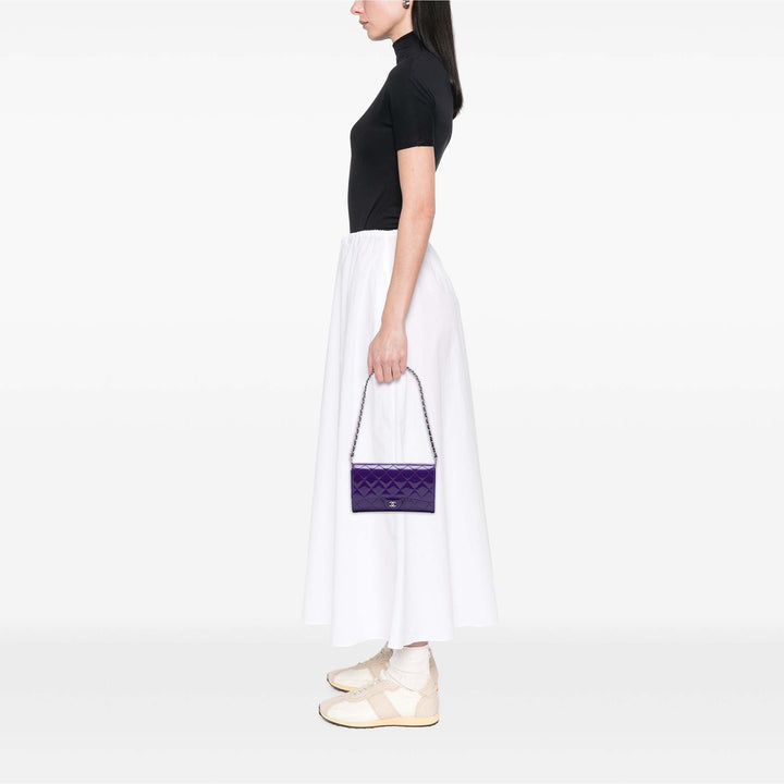 Chanel CC Matelassé Cuir verni Wallet on Chain