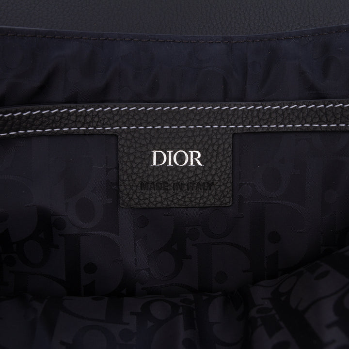 Dior grainé Saddle Pochette with à rabat Moyen Cuir de veau grainé