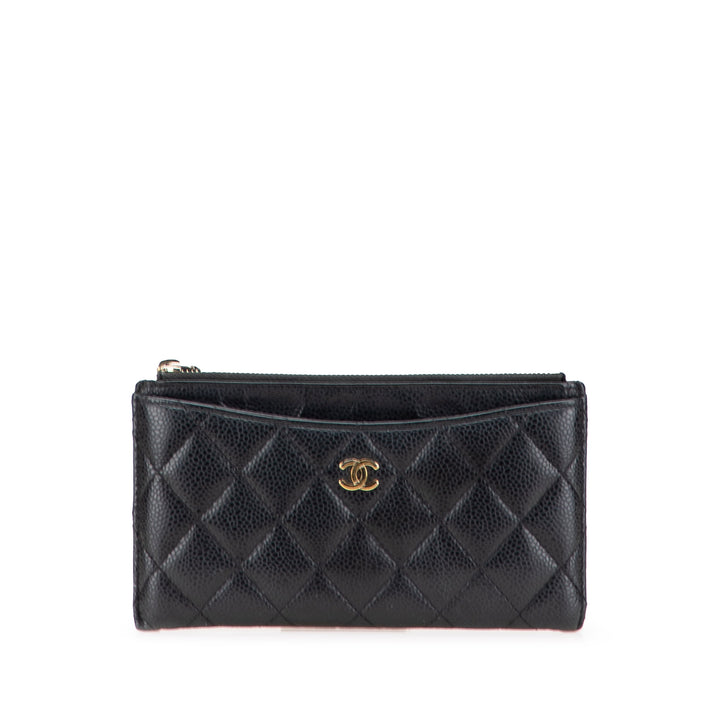 CC Quilted Caviar Classic Zip Pouch Black - Gaby Paris