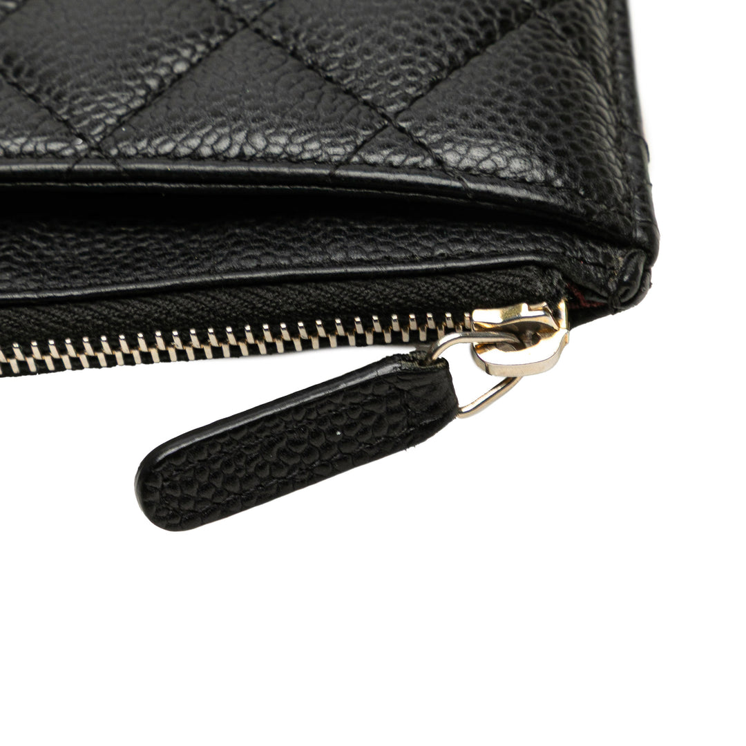CC Quilted Caviar Classic Zip Pouch Black - Gaby Paris
