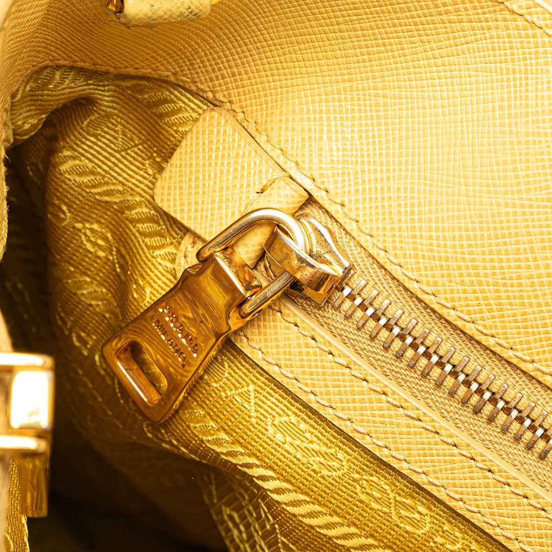 Prada Small Saffiano Lux Galleria Sac