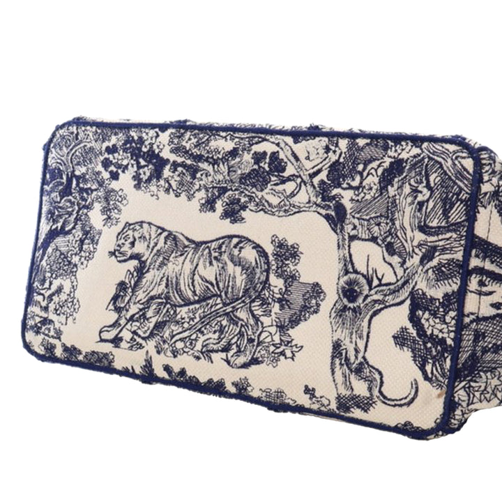 Canvas Embroidered Toile De Jouy Catherine Tote Blue - Gaby Paris