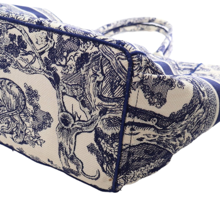 Canvas Embroidered Toile De Jouy Catherine Tote Blue - Gaby Paris