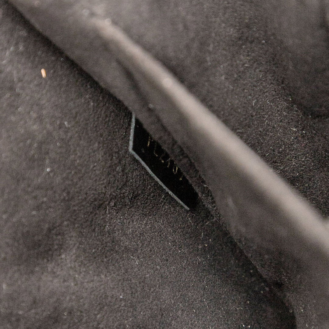 Louis Vuitton Shiny Epi Cuir and Monogram Reverse Mini Pochette Metis Noir – GABY PARIS Authentique