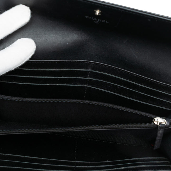Chanel Large CC Quilted Cuir verni Flap Wallet Noir
