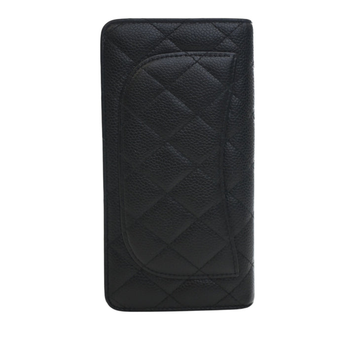 Chanel CC Matelassé Caviar Yen Bifold Portefeuille long