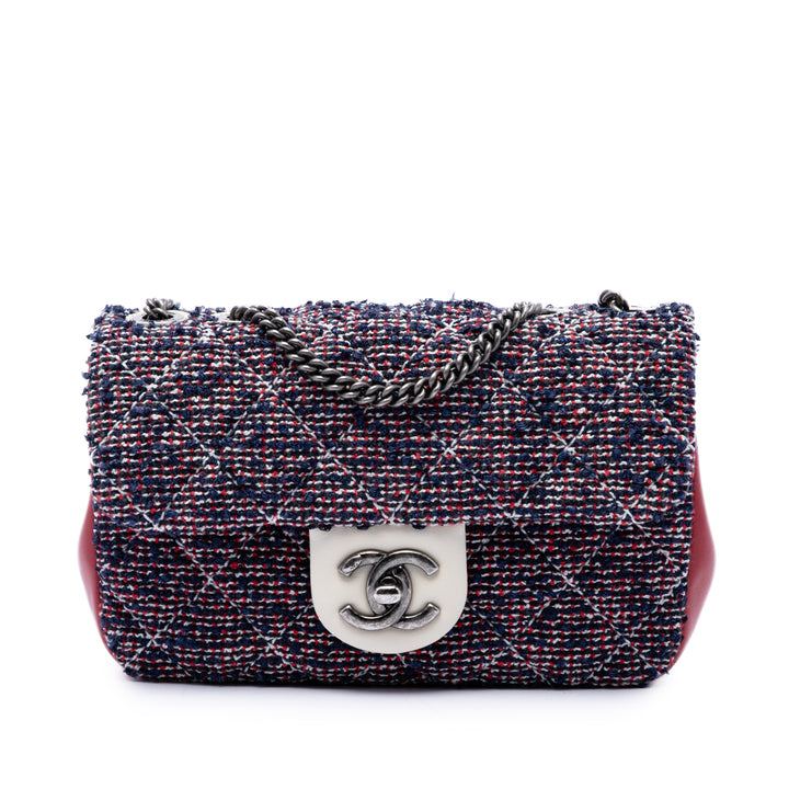 Chanel Sac bandoulière CC Matelassé Rabat simple Tweed Bleu – vue principale – GABY PARIS