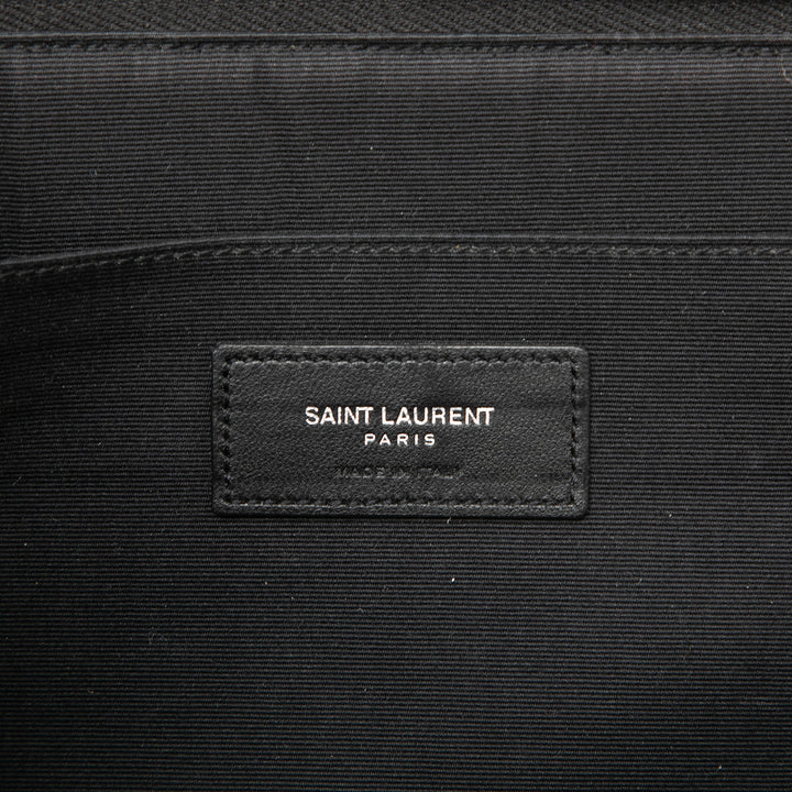 Saint Laurent grainé Classic Zippé Snap Pochette Cuir de veau grainé Noir
