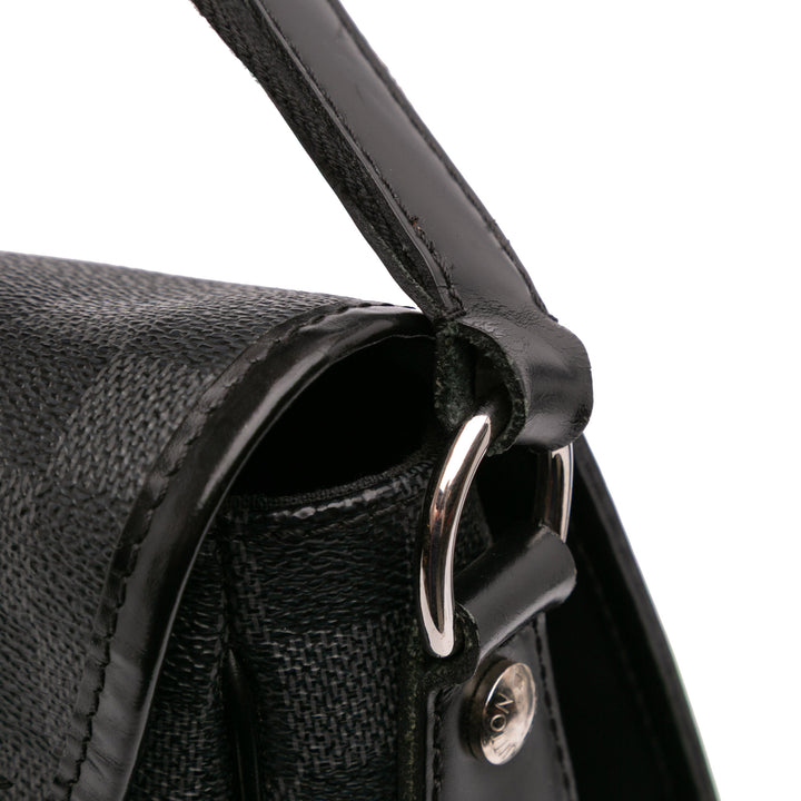 Louis Vuitton Damier Graphite Daniel MM Noir