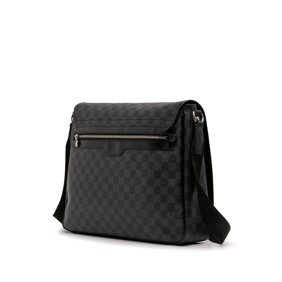 Louis Vuitton Damier Graphite Daniel MM Noir