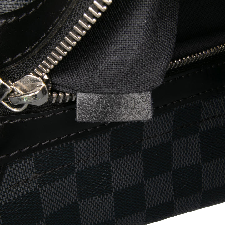 Louis Vuitton Damier Graphite Daniel MM Noir