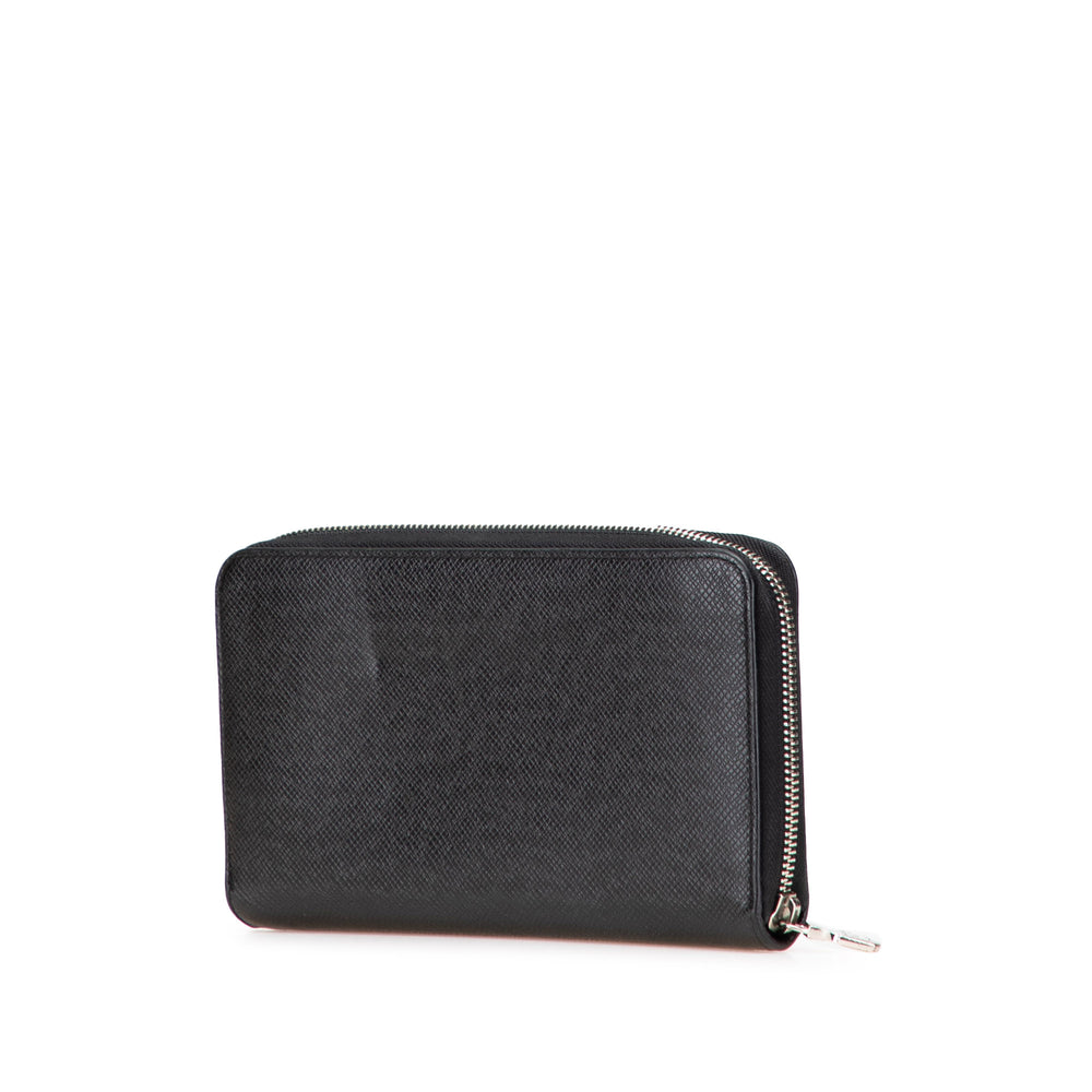 Taiga Zippy Organizer Wallet Black - Gaby Paris