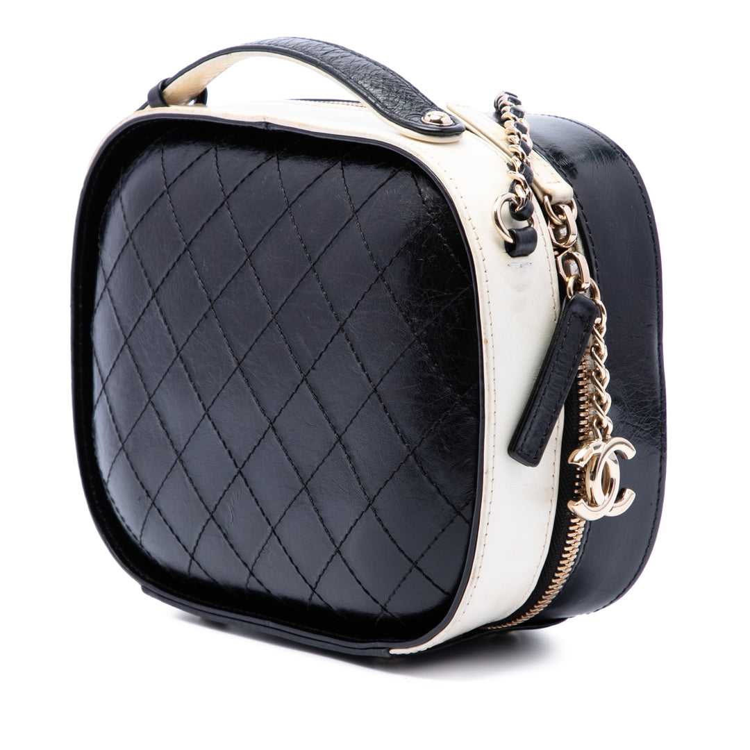 CC Matelassé Froissé Vanity Petit Cuir de veau Blanc