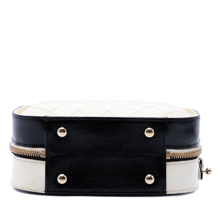 CC Matelassé Froissé Vanity Petit Cuir de veau Blanc