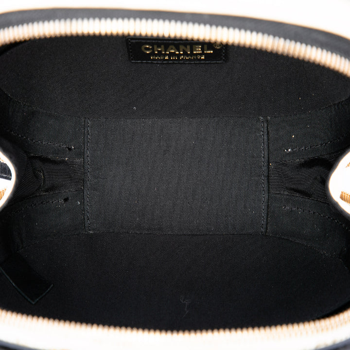 CC Matelassé Froissé Vanity Petit Cuir de veau Blanc
