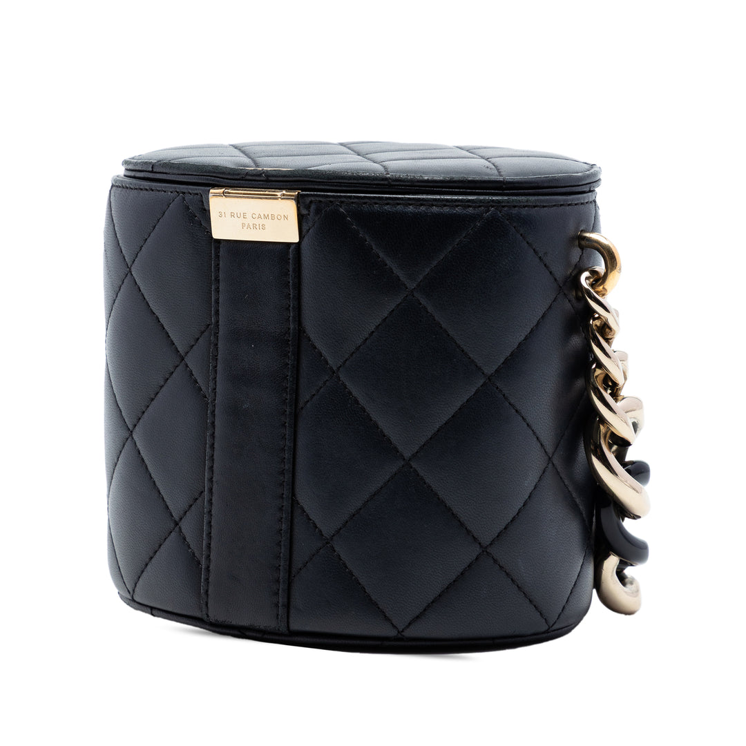 Chanel CC Cuir d’agneau Elegant Chain Vanity