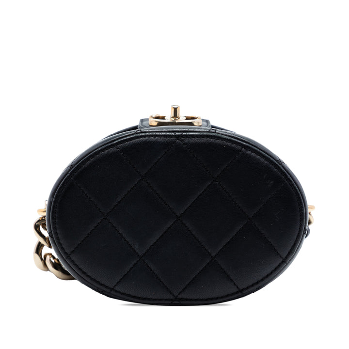 Chanel CC Cuir d’agneau Elegant Chain Vanity
