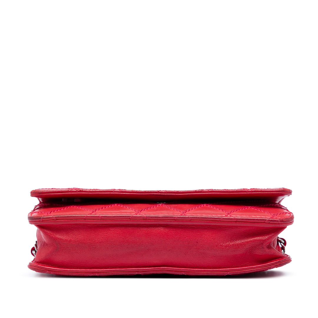 Chanel CC Cuir d’agneau Wild Stitch Wallet on Chain
