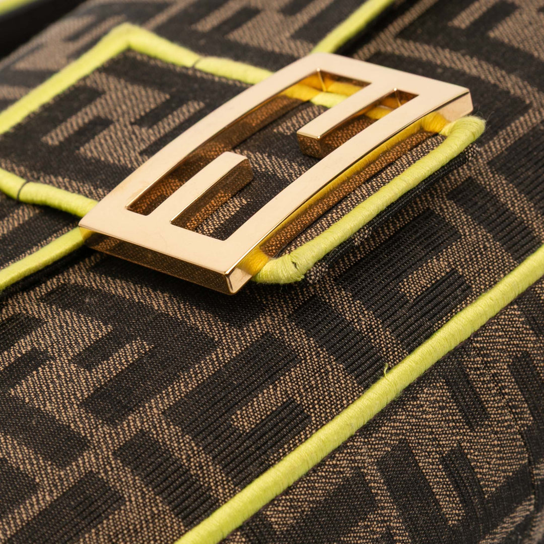 Fendi Zucca Embroidered Toile Baguette Sac cartable Marron – GABY PARIS Authentique