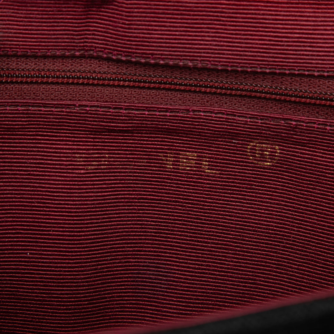 Chanel CC Matelassé Velours Half Moon à rabat