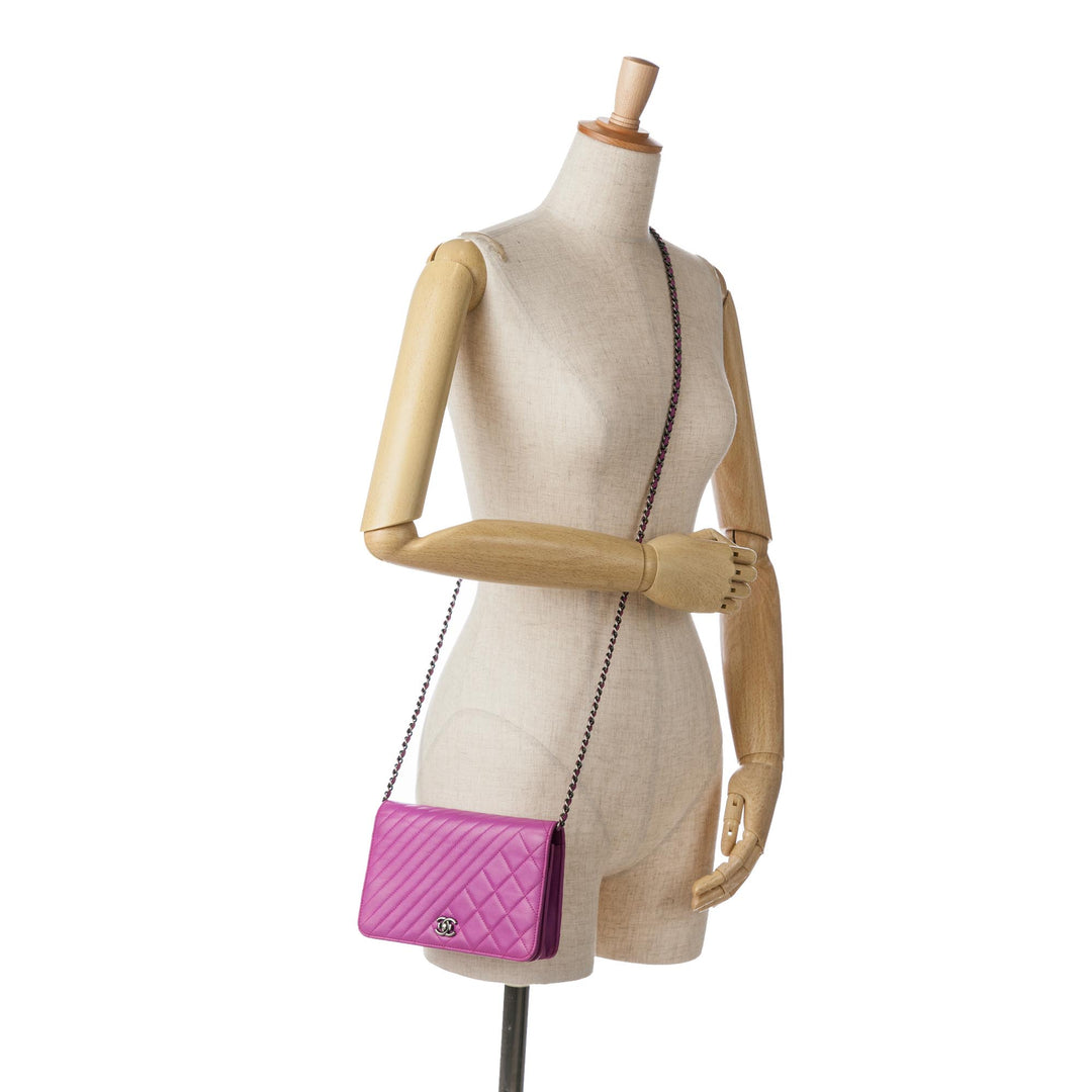 Lambskin Coco Boy Wallet On Chain Purple - Gaby Paris