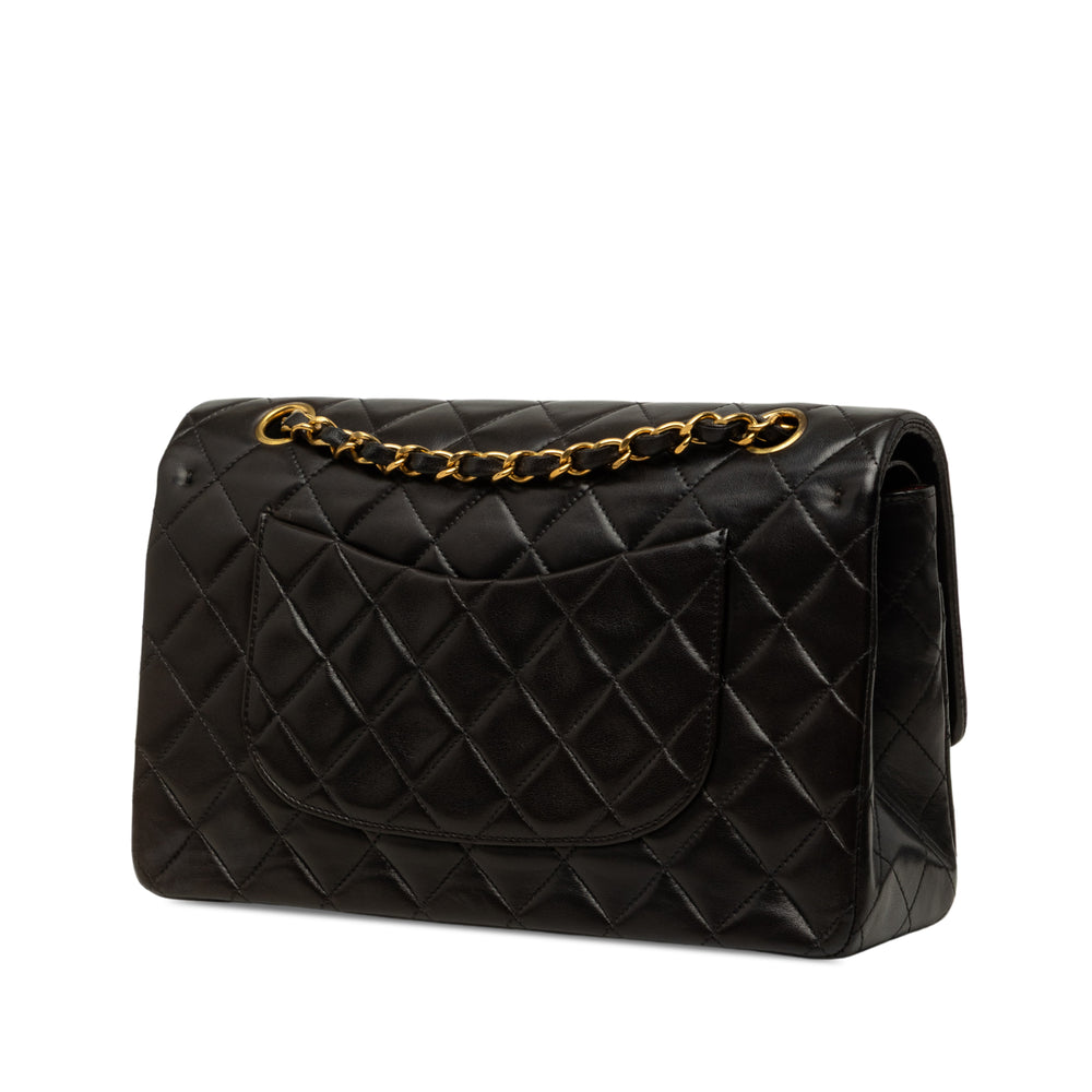 Chanel Sac porté épaule Classic Double rabat Moyen Cuir d'agneau Noir – vue 2 – GABY PARIS