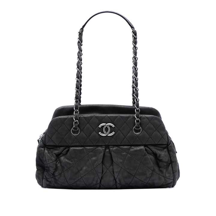 Chanel Matelassé Irisé Chic Quilt Sac bowling Cuir de veau