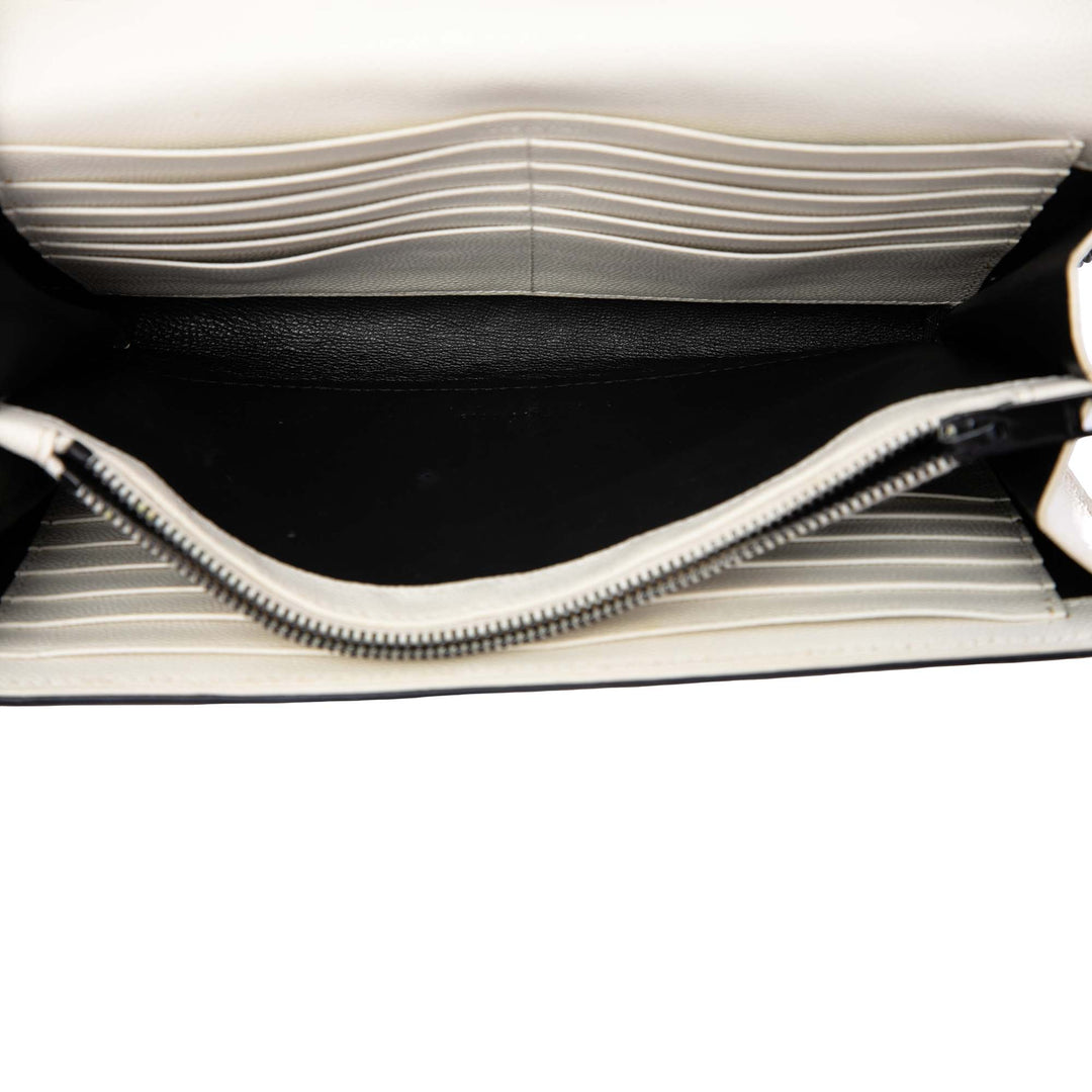 Saint Laurent Bicolore Grain De Poudre Chevron Classic Cassandre Chaîne Portefeuille Noir – vue 4 – GABY PARIS