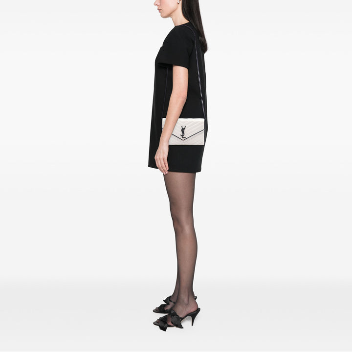 Saint Laurent Bicolore Grain De Poudre Chevron Classic Cassandre Chaîne Portefeuille Noir – vue 6 – GABY PARIS