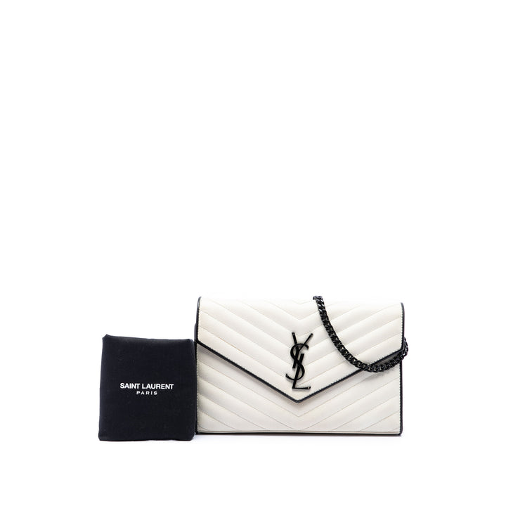 Saint Laurent Bicolore Grain De Poudre Chevron Classic Cassandre Chaîne Portefeuille Noir – vue 7 – GABY PARIS