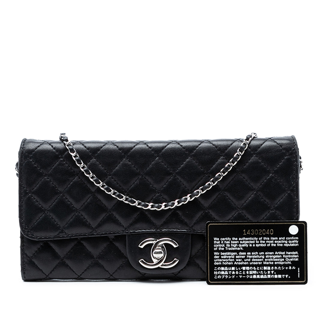 Chanel CC Matelassé Cuir d’agneau East West Wallet on Chain