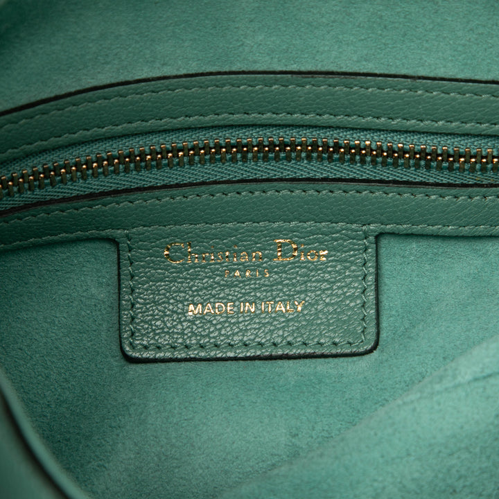 Dior Saddle Sac Mini Cuir de chèvre Vert – vue 5 – GABY PARIS